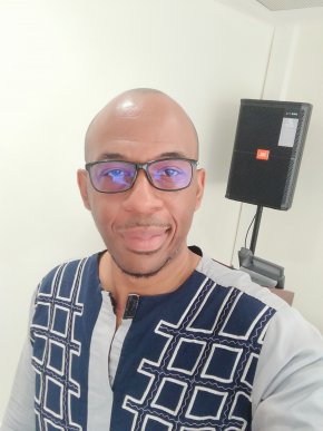 je suis a la recherche d'une relation pouvant conduire au mariage une femme entre 25-30 ans 