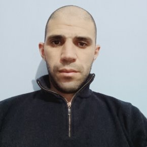 Je suis un homme Cherche une relation sérieuse 