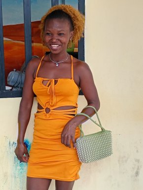 Salut je suis là pour trouver homme de ma vie